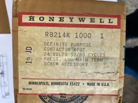 R8214k-1000 Honeywell 4 Pole40 Amp 4pst 208/240v Contactor Nib