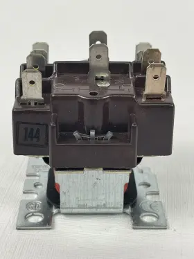 R8222 Honeywell New Tradeline D 1014 General Purpose Switching Relay - Box 57 #3