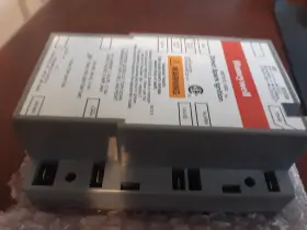 S8701d1003 Honeywell S8701d 2 Nos Direct Spark Ignition Modules For Frymaster Fryers #3
