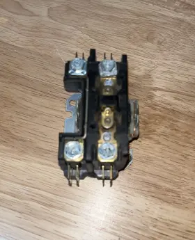 3100-15q1408 Lennox 100438-02 Contactor Used #2
