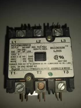 Acc439umm10 Tyco 3 Pole Contacter