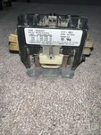 Trane 3100-20Q6431 Contactor 117-001, 50/60 Hz 24 Vac Tyco ( Tab Chipped Off ). Fixed Price $39.95.