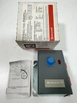 Honeywell R8184G1138 Protectorelay Controller 120V 60HZ 45S Safety Tradeline. Fixed Price $125.00.