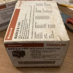 Honeywell R4212G1331 30 Amp 3PST Contactor Pole 208/240V. Fixed Price $29.12.